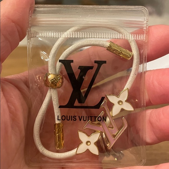 Jewelry bundle - Picture 7 of 8